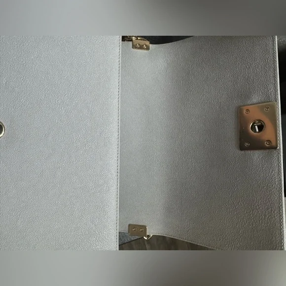 CHANEL New full set Chanel Grey hard to find color medium boy bag - Picture 11 of 13